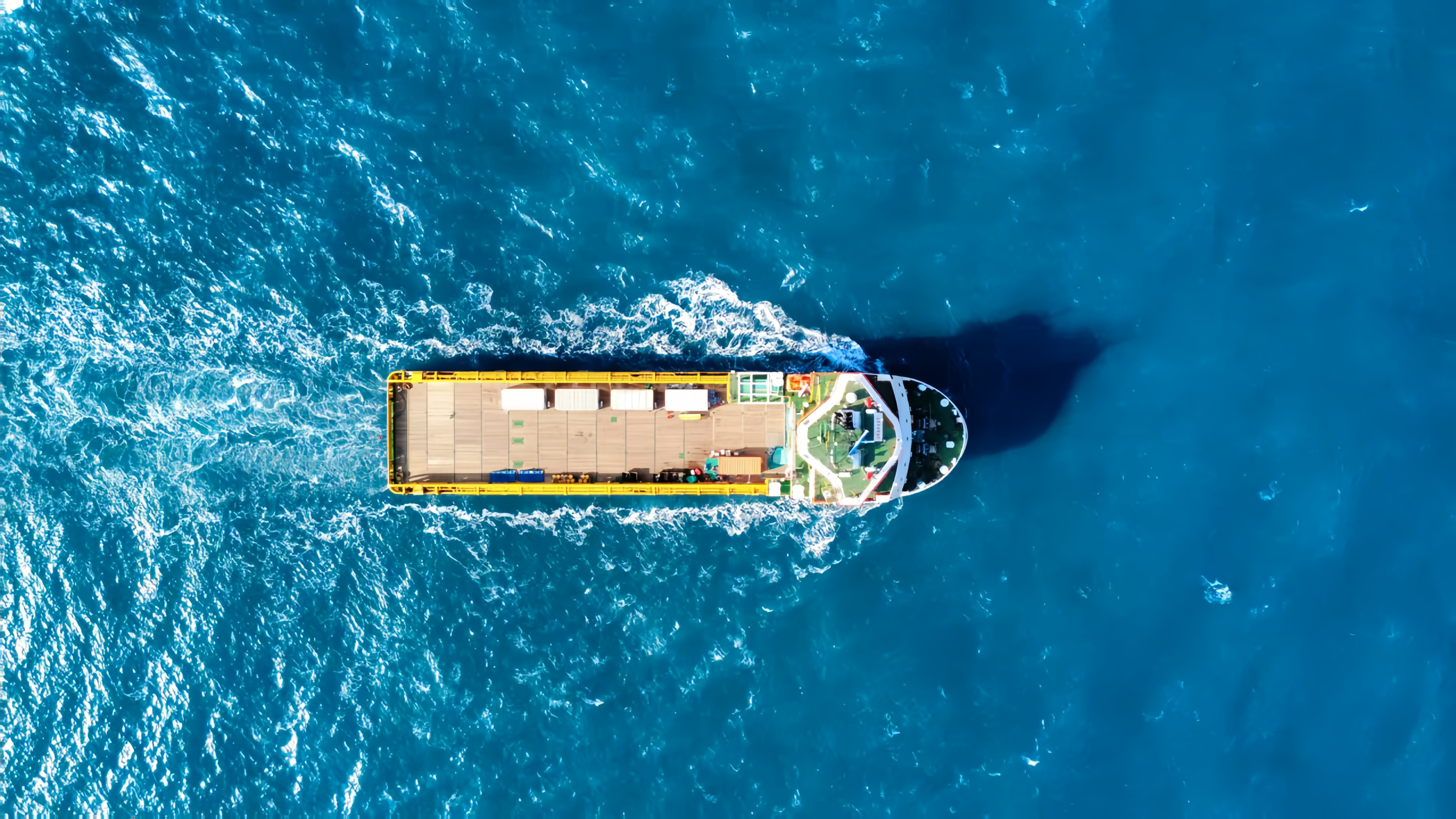 子公司潤邦海洋SPP40平臺供應船首制船試航凱旋(圖1)